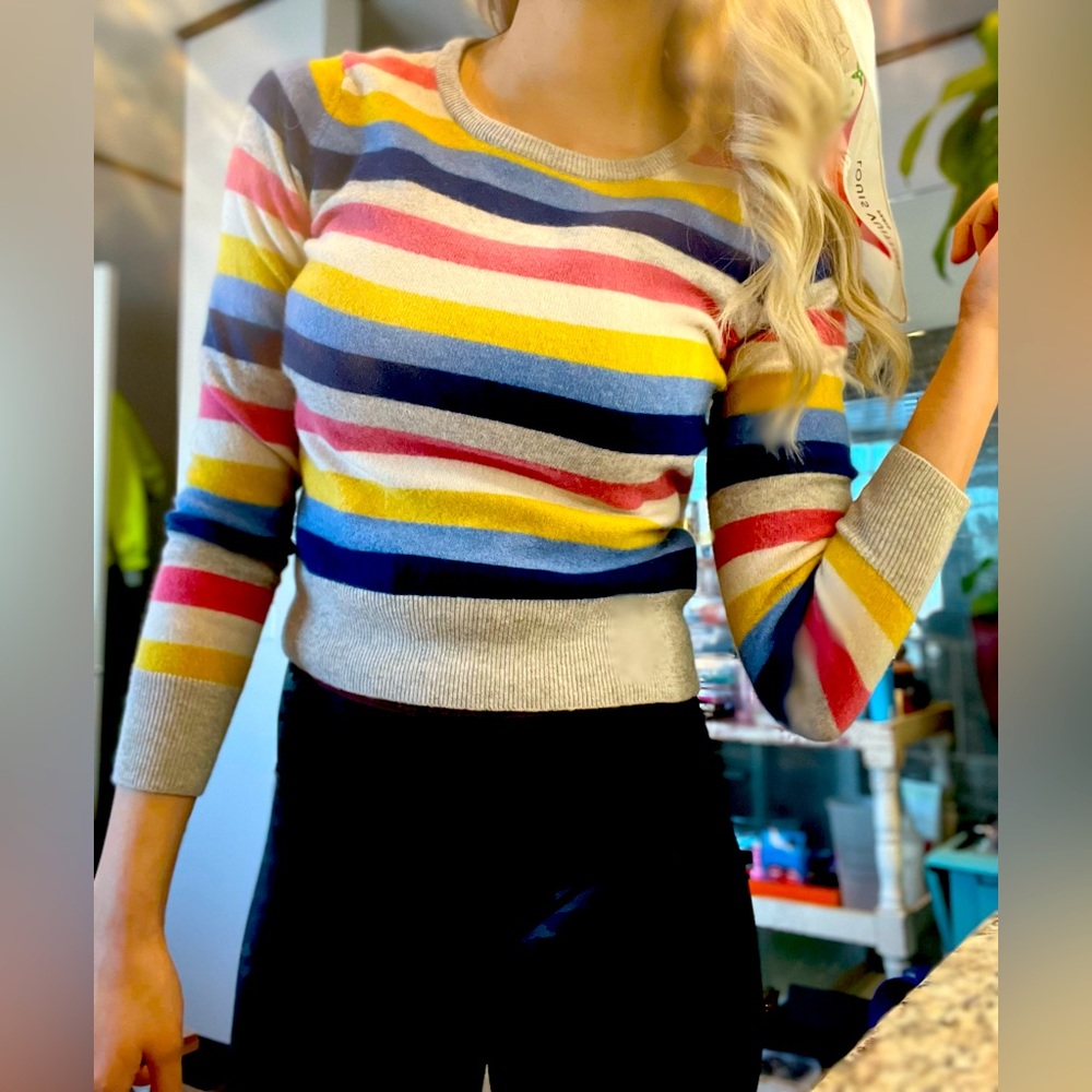 Cashmere sweater